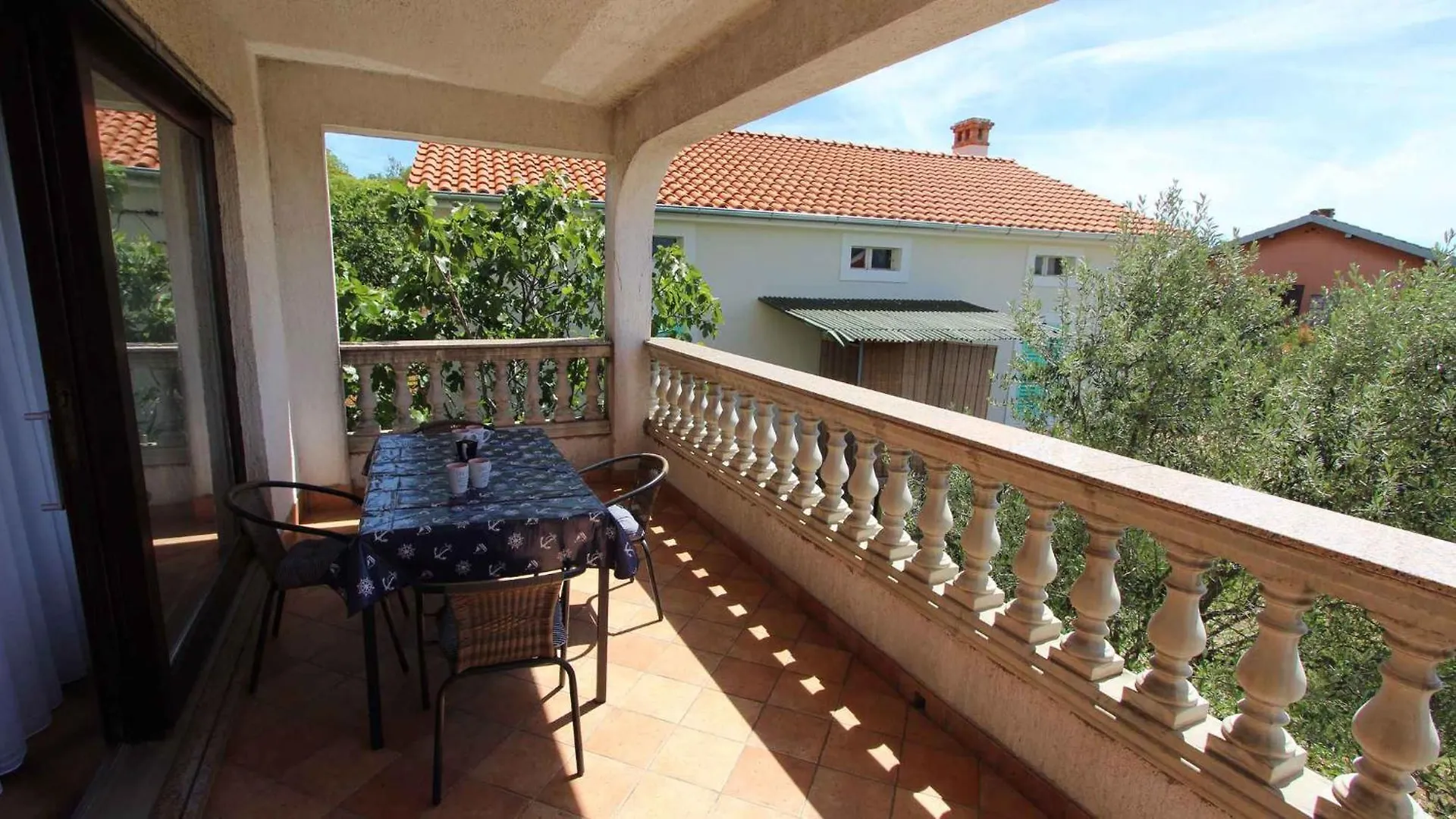 Studio Apartment Malinska Near Sea