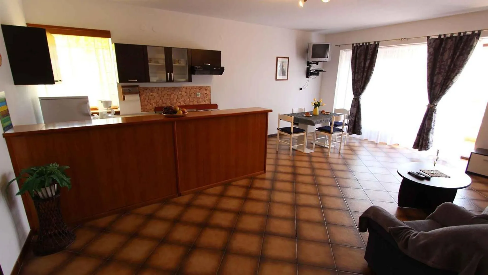 Studio Apartment Malinska Near Sea