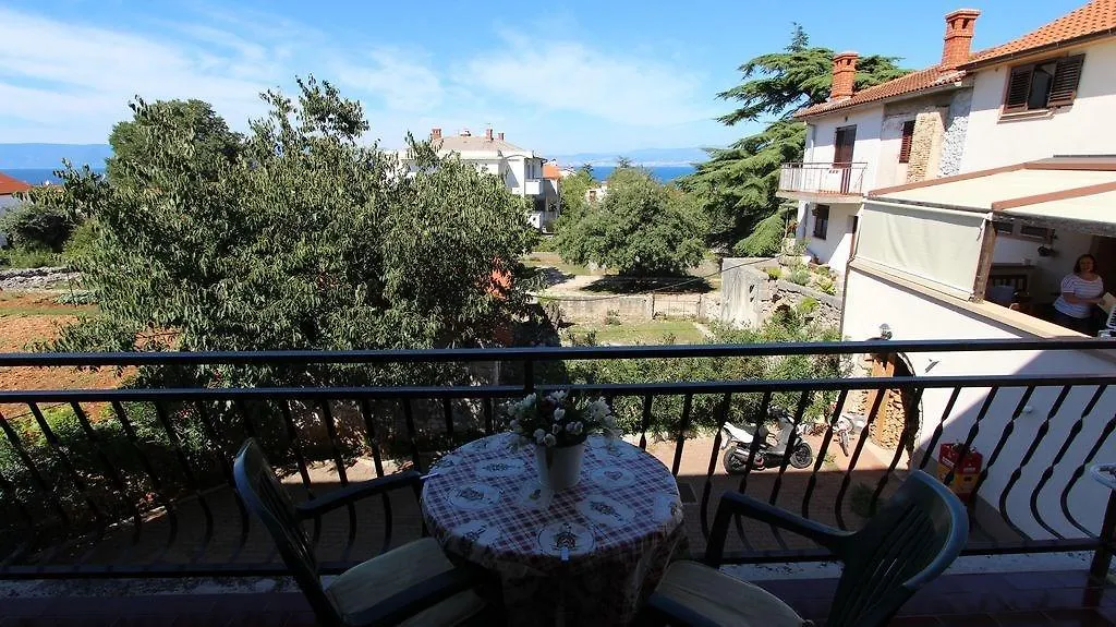 Studio Apartment Malinska Near Sea