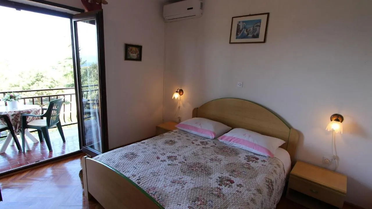 Studio Apartment Malinska Near Sea Croatia